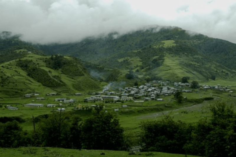 Merak & Sakteng – A trek in the clouds