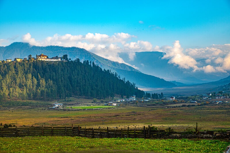 Day hikes in Phobjikha Valley